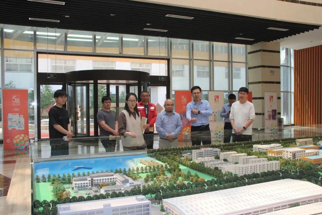 20260511納源智造到潔晶集團參觀交流工作2