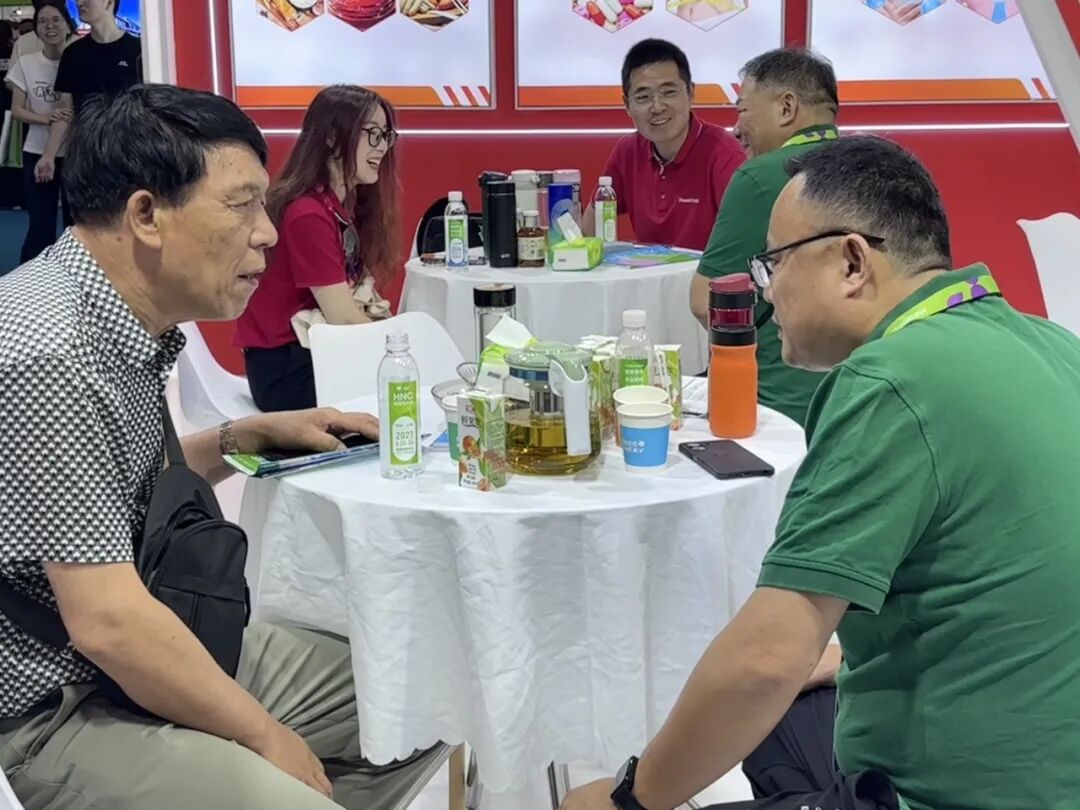 20260618潔晶集團參加第二十七屆健康天然原料、食品配料展覽會2 20260618潔晶集團參加第二十七屆健康天然原料、食品配料展覽會2